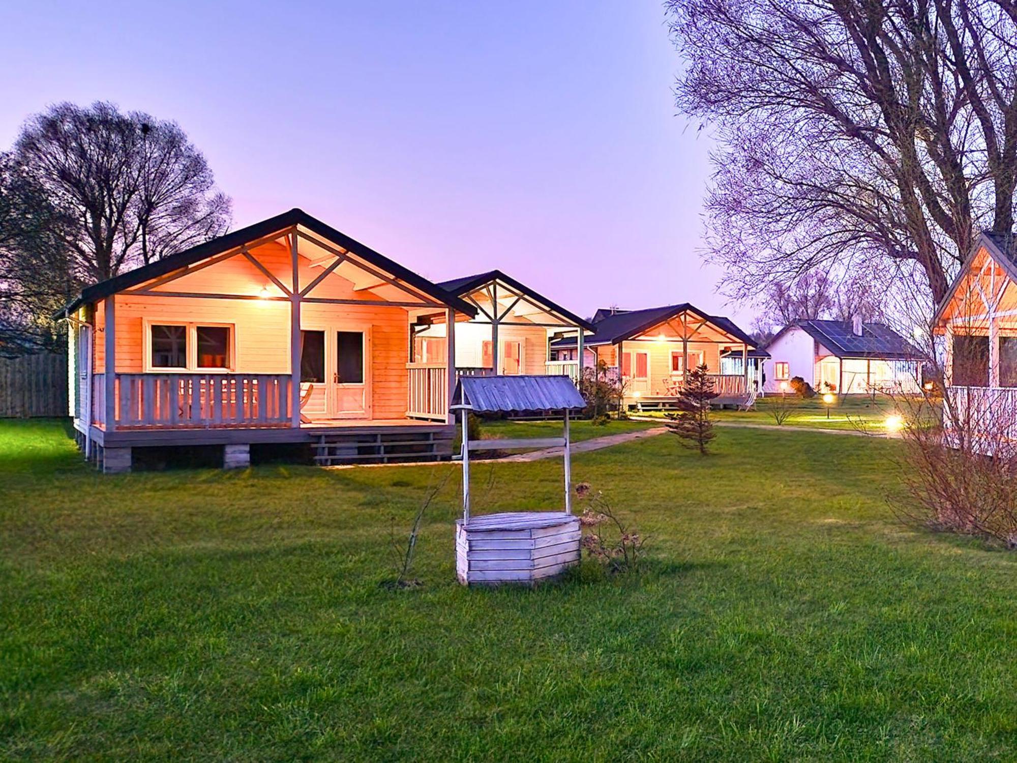 Morska Polana Hotel Миелно Екстериор снимка